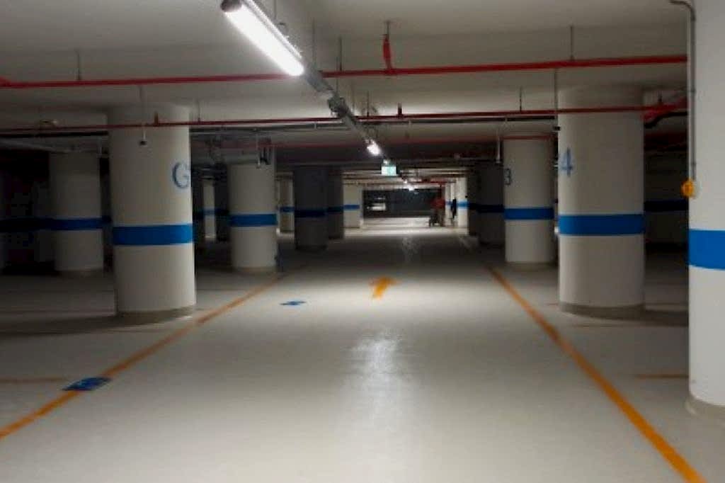 Otopark epoksi boya zemin kaplama uygulaması